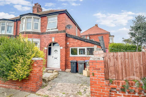 Broderick Avenue, Bispham, FY2 0QJ 3 bed semi