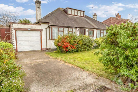 Norbreck Road, Norbreck 4 bed detached bungalow for sale