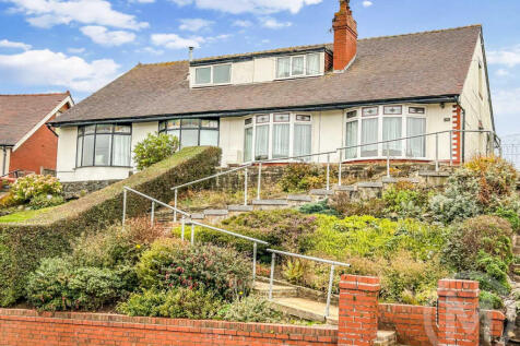 3 bedroom semi-detached bungalow for sale