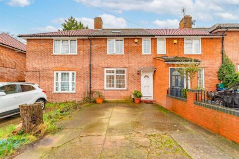 Harp Road, London 2 bed terraced house for sale