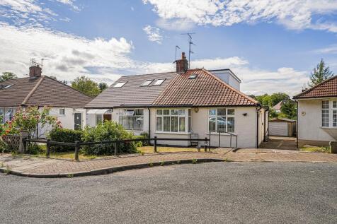 Cranleigh Close, Orpington, Kent, BR6... 4 bed semi