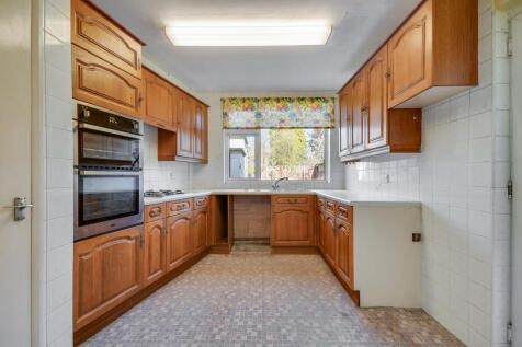 Bouverie Road, Old Moulsham, Chelmsford 3 bed detached house for sale