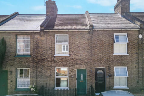 Roman Road, Old Moulsham, Chelmsford 2 bed terraced house for sale