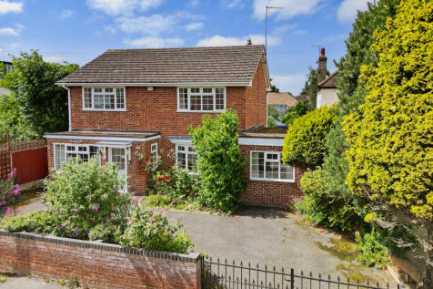 Moulsham Drive, Old Moulsham, Chelmsford 4 bed detached house for sale