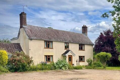Norwich Road, Stowmarket IP14 5 bed detached house for sale