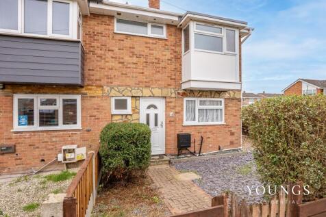 Brindles, Canvey Island, SS8 3 bed end of terrace house for sale