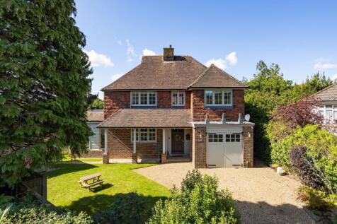 Haywards Road, Haywards Heath RH16 4 bed detached house for sale