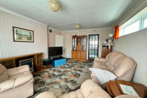 3 bedroom bungalow for sale