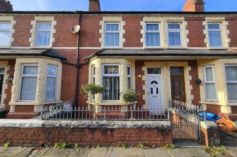 2 bedroom terraced house for sale