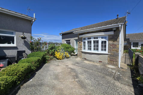 Detached house for sale