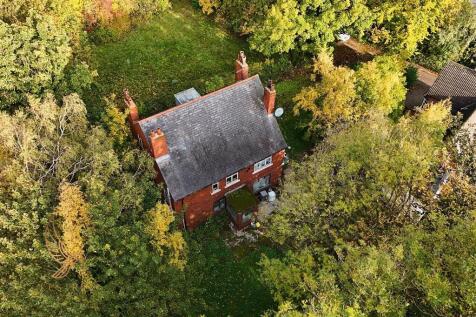 7 bedroom detached house for sale