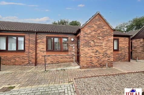 Moat Hills Court, Bentley, Doncaster 2 bed semi