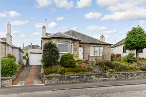 4 bedroom detached bungalow for sale