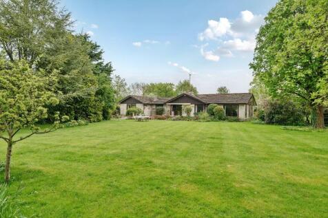 Little Langford, Salisbury SP3 4 bed bungalow for sale