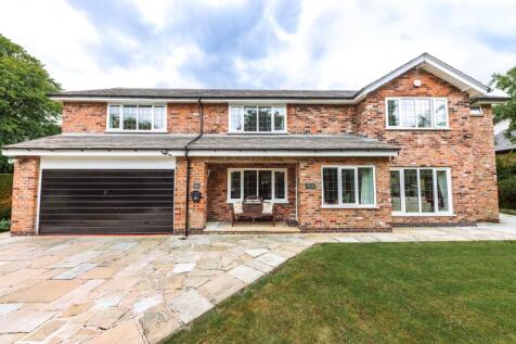 5 bedroom detached house for sale