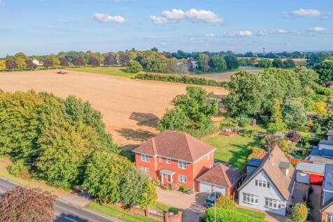 Hockley Road, Rayleigh SS6 5 bed detached house for sale