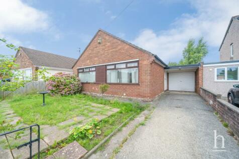 2 bedroom detached bungalow for sale