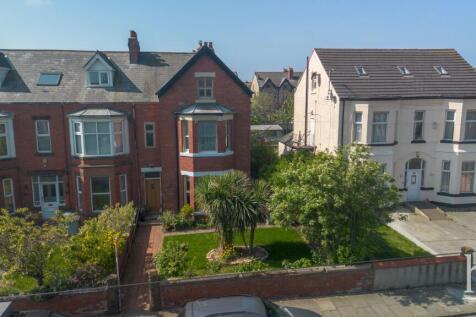 Cable Road, Wirral CH47 6 bed property for sale