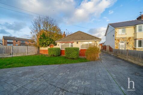 2 bedroom detached bungalow for sale