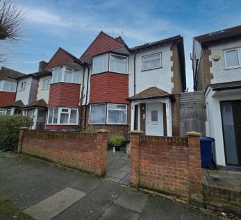 5 bedroom semi-detached house for sale