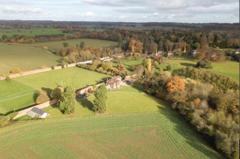 Patshull Park, Wolverhampton WV6 5 bed equestrian property for sale