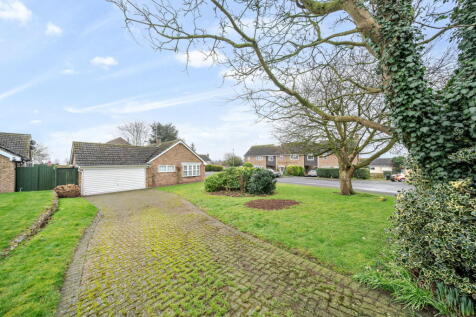 Sycamore Road, North Luffenham, 3 bed detached bungalow for sale
