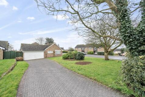 Sycamore Road, North Luffenham, 3 bed detached bungalow for sale