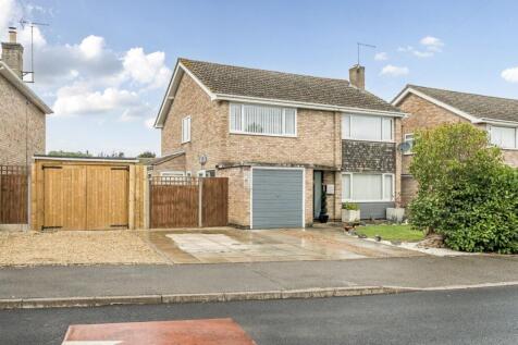 Balmoral Road, Oakham, LE15 6RT 5 bed detached house for sale