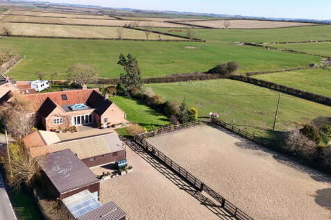 Paddock Barn, Normanton, Nottingham. 3 bed barn conversion for sale