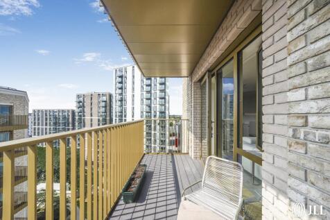 Capital Interchange Way London TW8 2 bed flat for sale