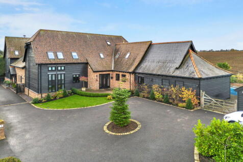 6 bedroom barn conversion for sale