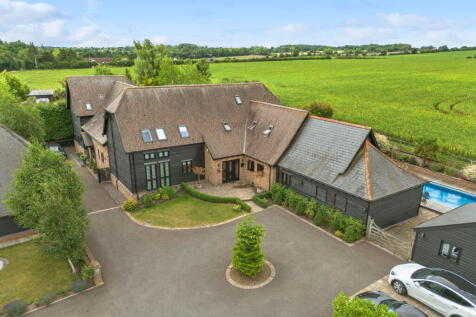 5 bedroom barn conversion for sale