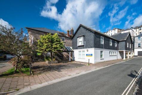 Block of apartments for sale