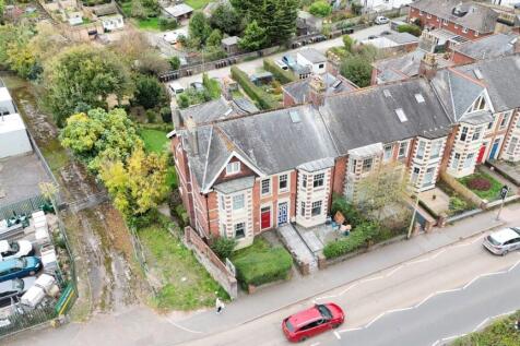 9 bedroom house of multiple occupation for sale