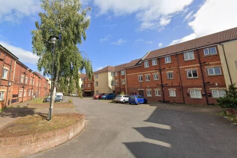 8 bedroom block of apartments for sale