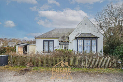 2 bedroom detached house for sale