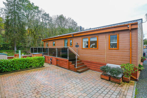 11 Dollar Lodge & Holiday Home Park... 2 bed property for sale