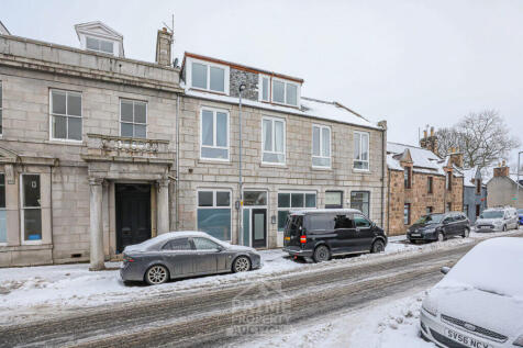 High Street, Insch AB52 3 bed flat for sale