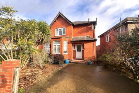 Baring Road, St. James, Northampton NN5 3 bed end of terrace house for sale
