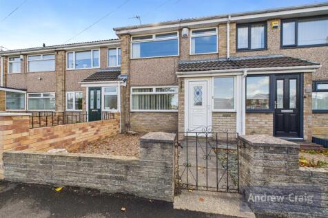 3 bedroom terraced house for sale