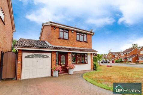 Penzance Way, Nuneaton 3 bed detached house for sale
