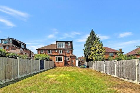 4 bedroom semi-detached house for sale
