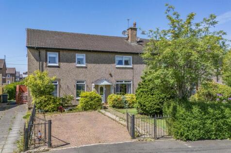 3 bedroom flat for sale