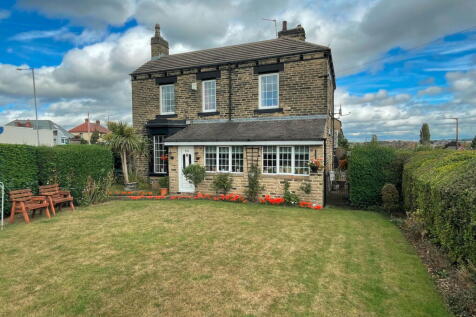 Burton Road, Monk Bretton, Barnsley 3 bed detached house for sale