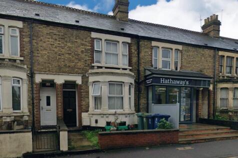 5 bedroom terraced house for sale