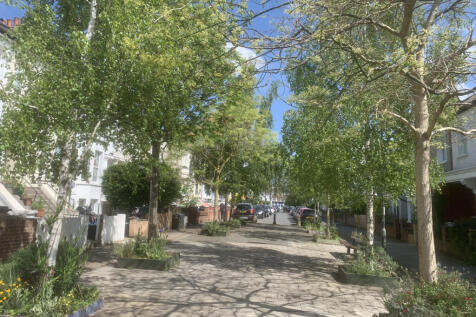 Penge SE20 1 bed flat for sale