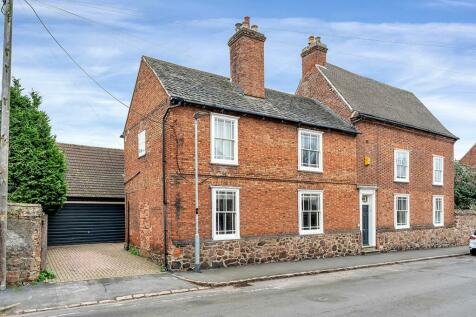 Beveridge Street, Loughborough LE12 7 bed detached house for sale