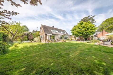 Maplewell Road, Loughborough LE12 3 bed detached house for sale