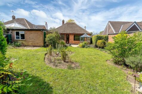 Woodbrook Road, Loughborough LE11 3 bed detached bungalow for sale