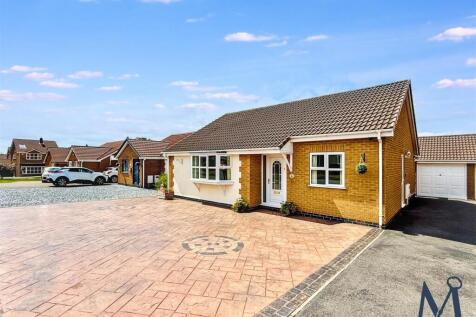 3 bedroom detached bungalow for sale